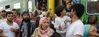Flüchtlinge am Zug in Unganr
