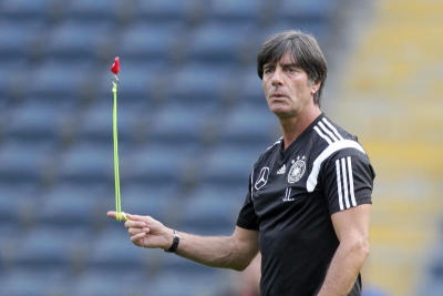 Bundestrainer Joachim Löw leitet am 03.09.2015 das Training der deutschen Fußballnationalmannschaft