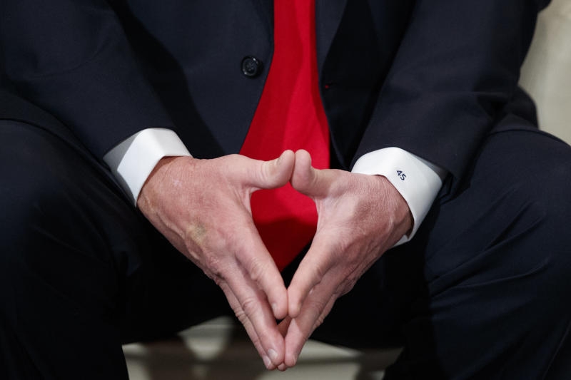 <p>US-Präsident Donald Trump spricht am 26.01.2018 bei der jährlichen Tagung des Weltwirtschaftsforums (WEF) im Konferenzzentrum in Davos (Schweiz) bei einem bilateralen Treffen mit dem Schweizer Bundespräsidenten Berset. In dem Schweizer Alpenort diskutieren noch bis zu diesem Freitag mehr als 3000 Teilnehmer aus Wirtschaft, Politik und Zivilgesellschaft unter dem Motto </p>