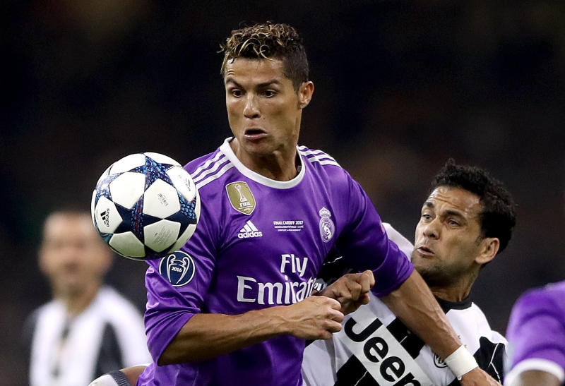 <p>ARCHIV - 03.06.2017, Großbritannien, Cardiff: Fußball: (zu dpa "Medien: Ronaldo hat Juve-Präsident sein Wort für den Wechsel gegeben" am 06.07.2018) Foto: Nick Potts/PA Wire/dpa +++ dpa-Bildfunk +++</p>