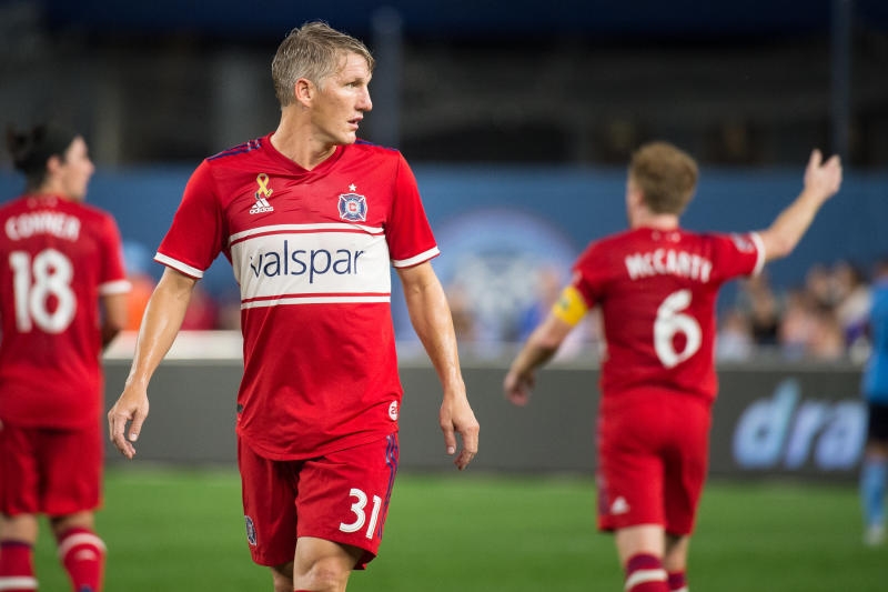 <p>26.09.2018, USA, New York: Fußball: MLS, New York City FC - Chicago Fire im Yankee Stadion. Chicago Fires deutscher Mittelfeldspieler Bastian Schweinsteiger steht beim Spiel gegen New York City FC auf dem Platz. Schweinsteigers Team verlor das Match 2:0. Foto: Mark Smith/ZUMA Wire/dpa +++ dpa-Bildfunk +++</p>